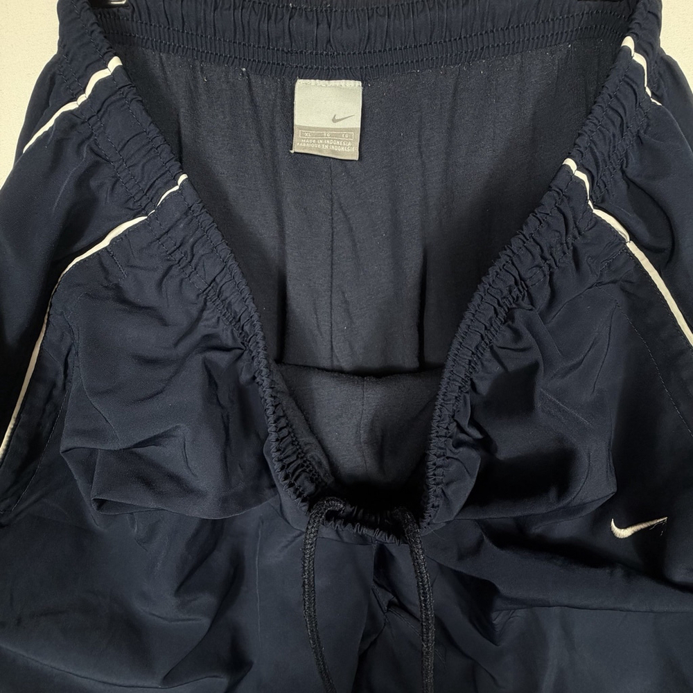 Vintage Y2K Nike Windbreaker Track Pants Navy Blue Ankle Zip Size XL - Picture 5 of 9